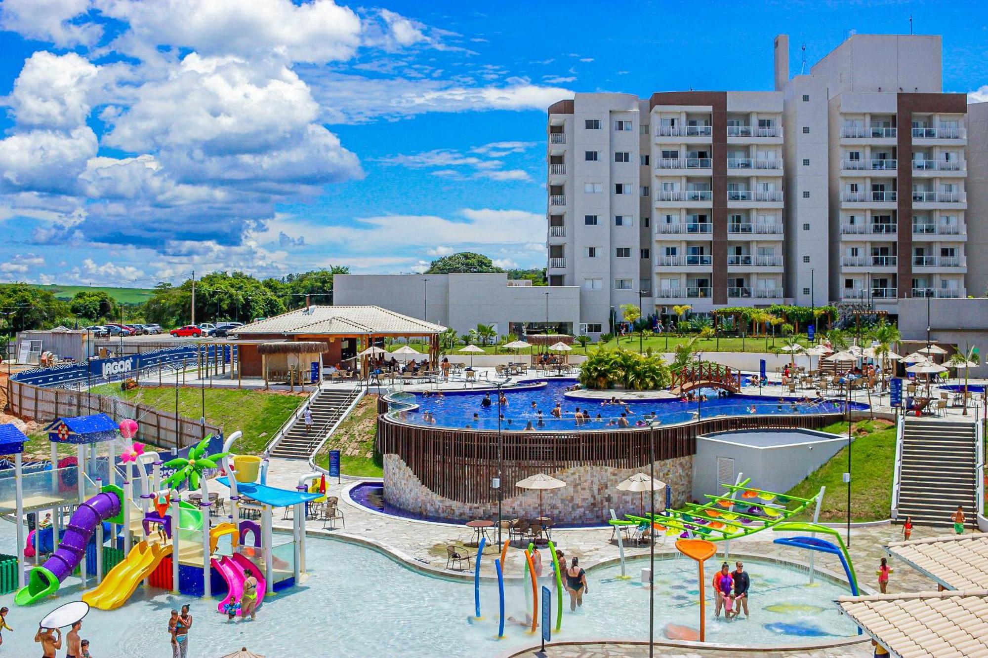 Lagoa EcoTowers Resort - Acesso gratuito ao Lagoa Termas Parque e Ecopraia Caldas Novas Exterior foto